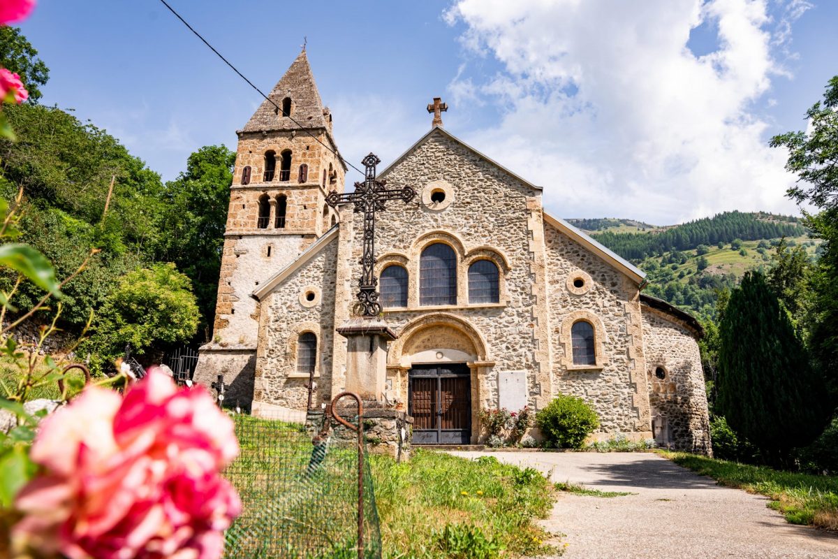 Eglise St Julien Auris en Oisans