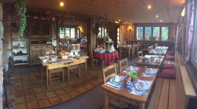 restaurant la forêt de Maronne intérieur