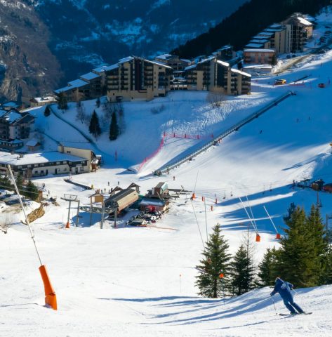 21053_Pistes_de_ski_d_Auris_Images_et_Reves-2000px.JPG