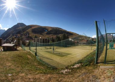 Leçons de tennis, Tournois – Tennis Club des 2 Alpes