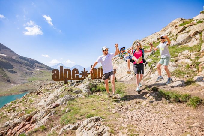 Activités sportives et de loisirs été – Famille_Alpe d&rsquo;Huez