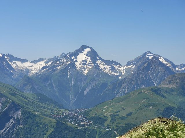La Roche de la Muzelle et les Deux Alpes