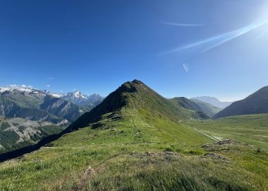 7 – La Croix de Cassini depuis le col de Sarenne